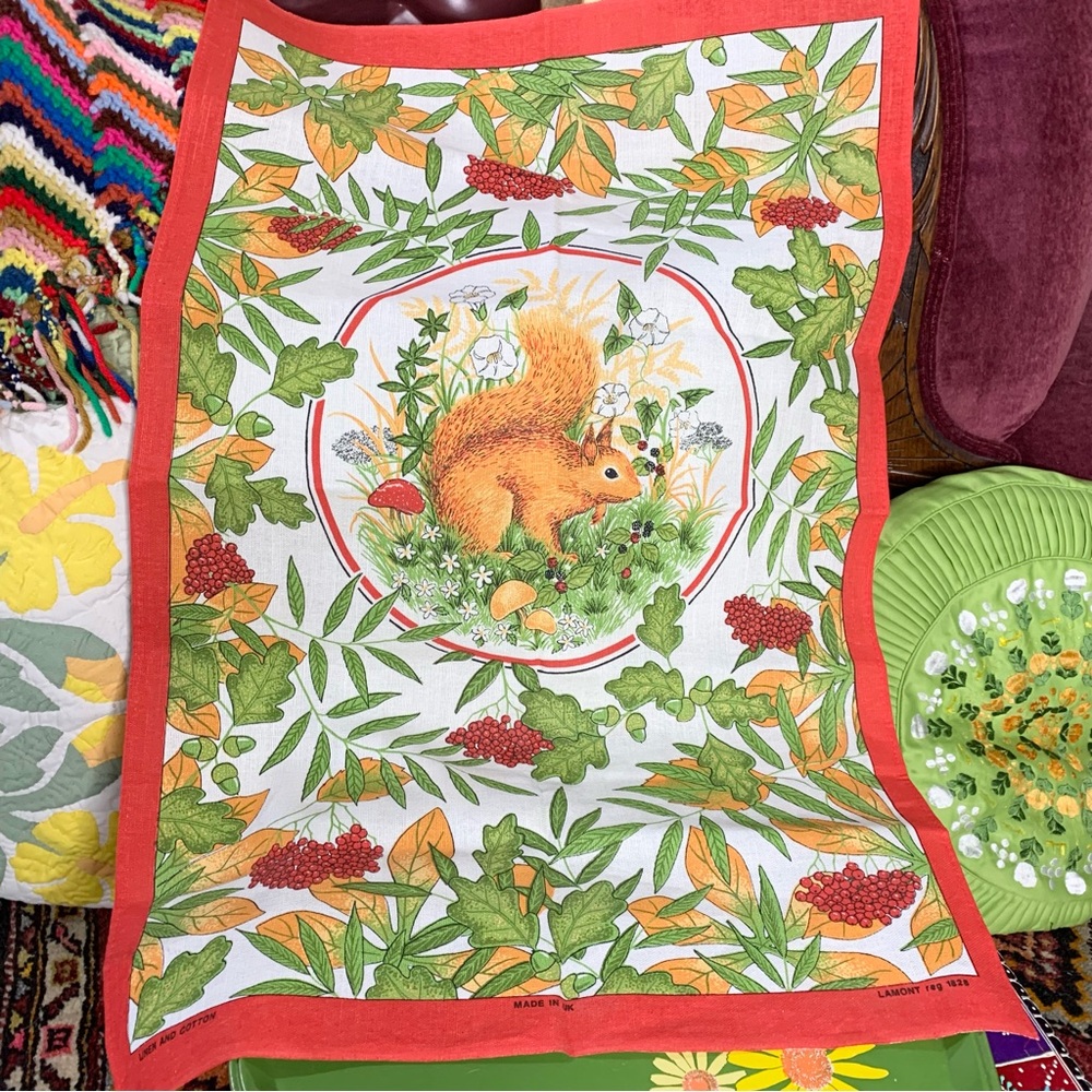 70s Squirrel Screenprint Linen